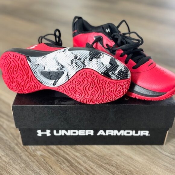 Under Armour Basketball Shoes Kids - Picture 2 of 3